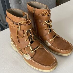 Sperry Top Sider Leather Upper Boots Gold Laces Lace Up Double Buckle Detail